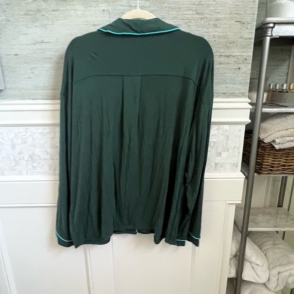 NWT new medium Anthropologie briar piped pajama top button down Holly green teal - Picture 9 of 17